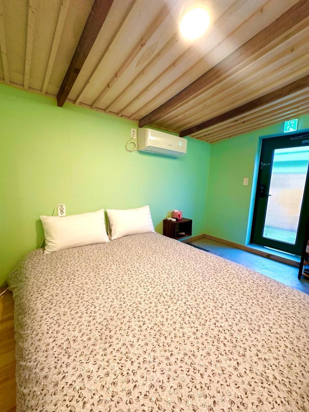 R Guesthouse Jongmyo Seul Zewnętrze zdjęcie
